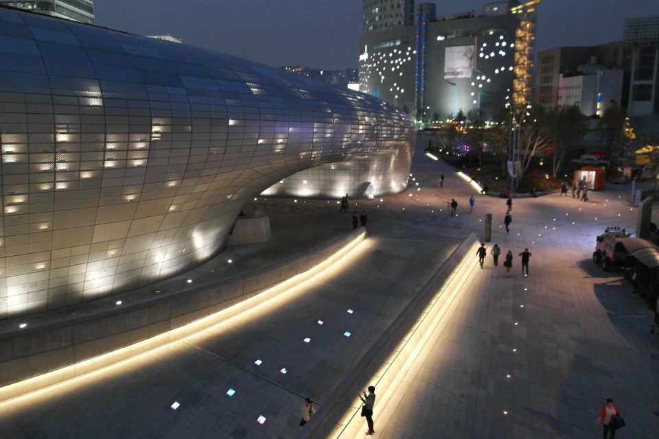 Seoul: Private Walking Tour with a Local - Price and value: what you pay for (and what you don’t)