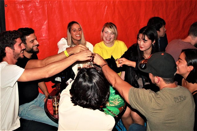 Seoul Pub Crawl by Absolute - Stop-by-stop: how the night typically moves