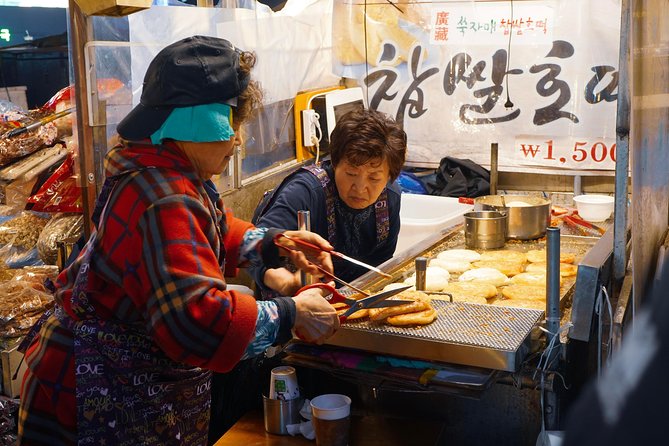 Seoul Street Food Market Tour - The Best Part: All Food and Drinks Included (So You Can Eat Freely)