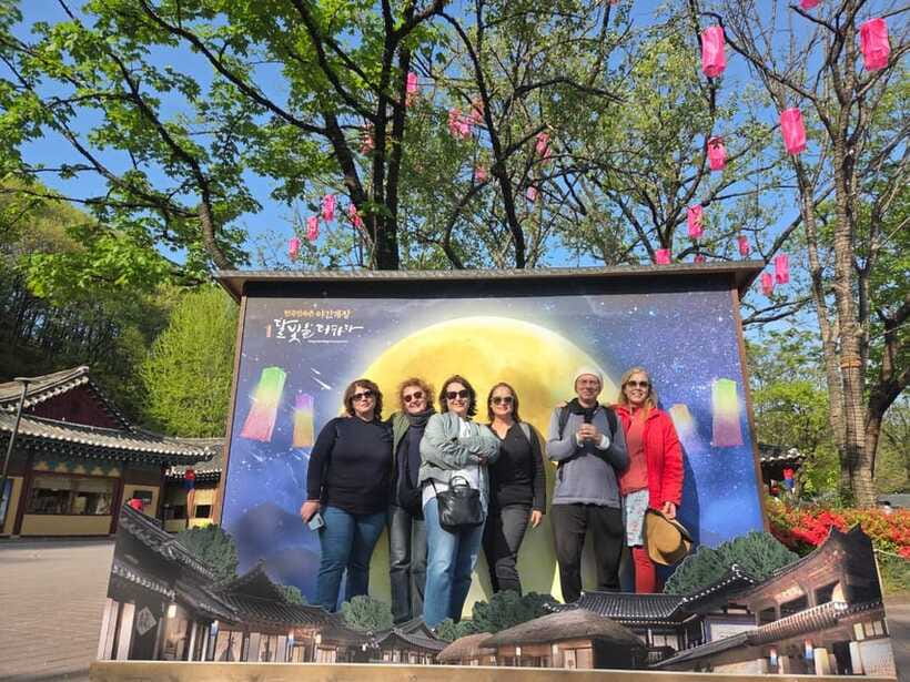 Seoul: Suwon Hwaseong, Folk Village, & Starfield Library - How the pacing works across a full 10 hours