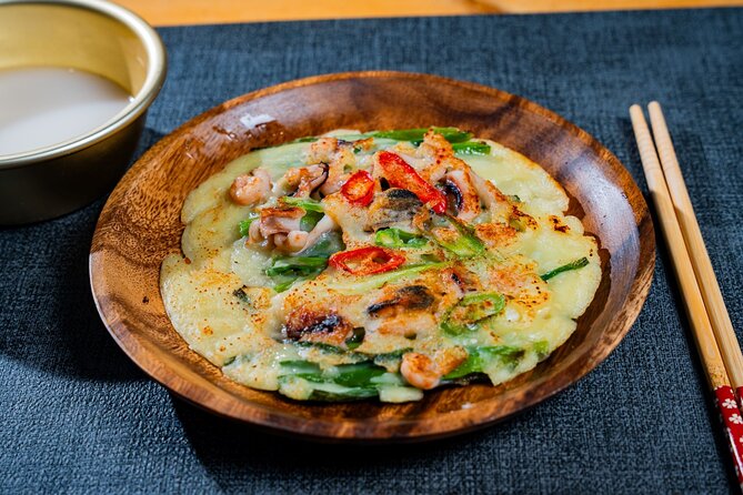 Seoul : Taste of Korea, Authentic Home-Style Cooking Class - Your menu: gimbap, tteokbokki, haemulpajeon, and budaejjigae
