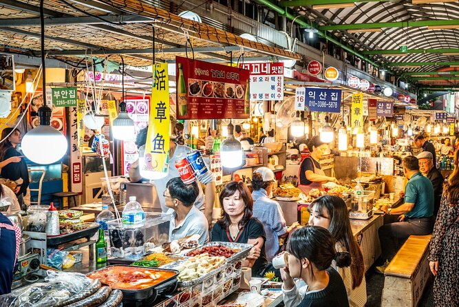 Small Group (7pax) Seoul Tour with Pickup/Dropoff (No Shopping) - Gwangjang Market: local food culture with a guide’s context