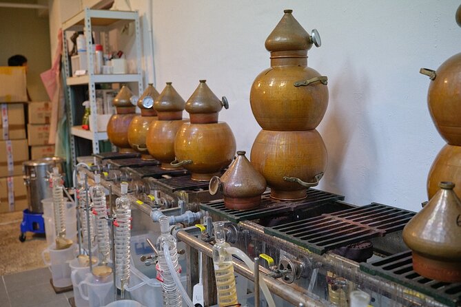 Soju Tasting at Distillery - story of 3 pigs - Price and value: $43.83 for 90 minutes of distillery learning