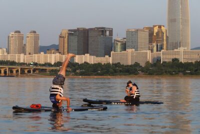 Stand Up Paddle Board (SUP) and Kayak Activities in Han River - SUP vs kayak in Seoul: pick the experience that matches your body