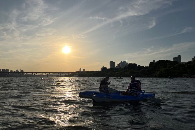 Stand Up Paddle Board (SUP) and Kayak Activities in Han River - The small inclusions that make the day actually work